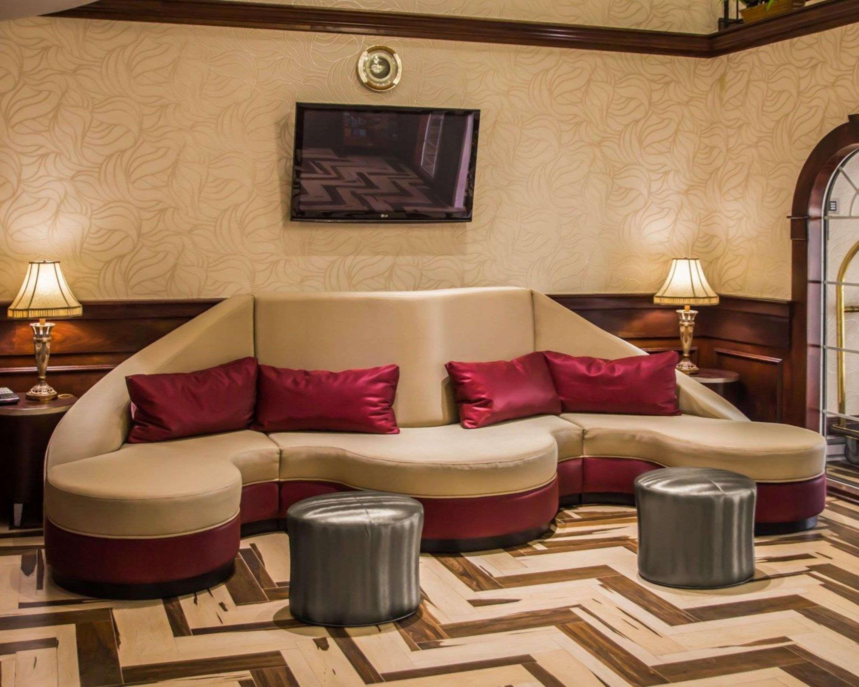 Quality Suites Nyc Gateway North Bergen Exteriör bild