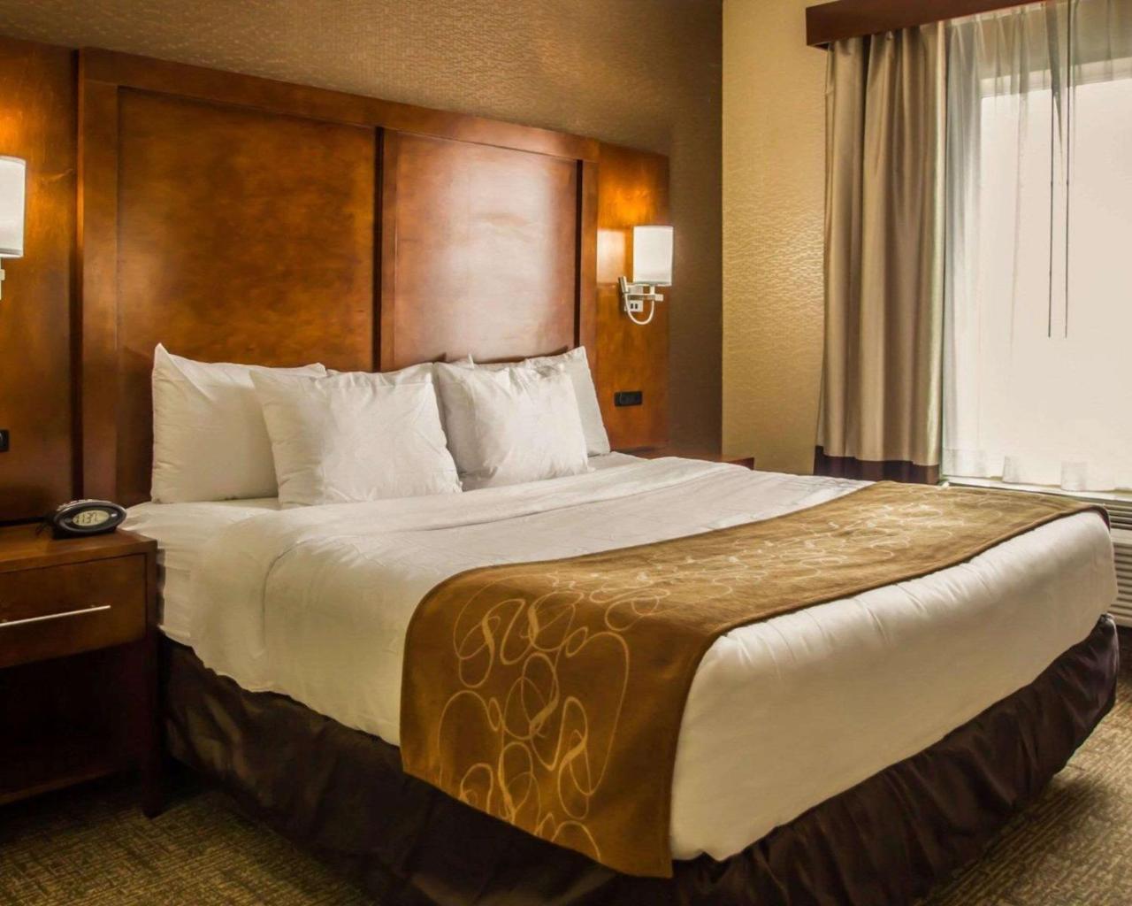 Quality Suites Nyc Gateway North Bergen Exteriör bild