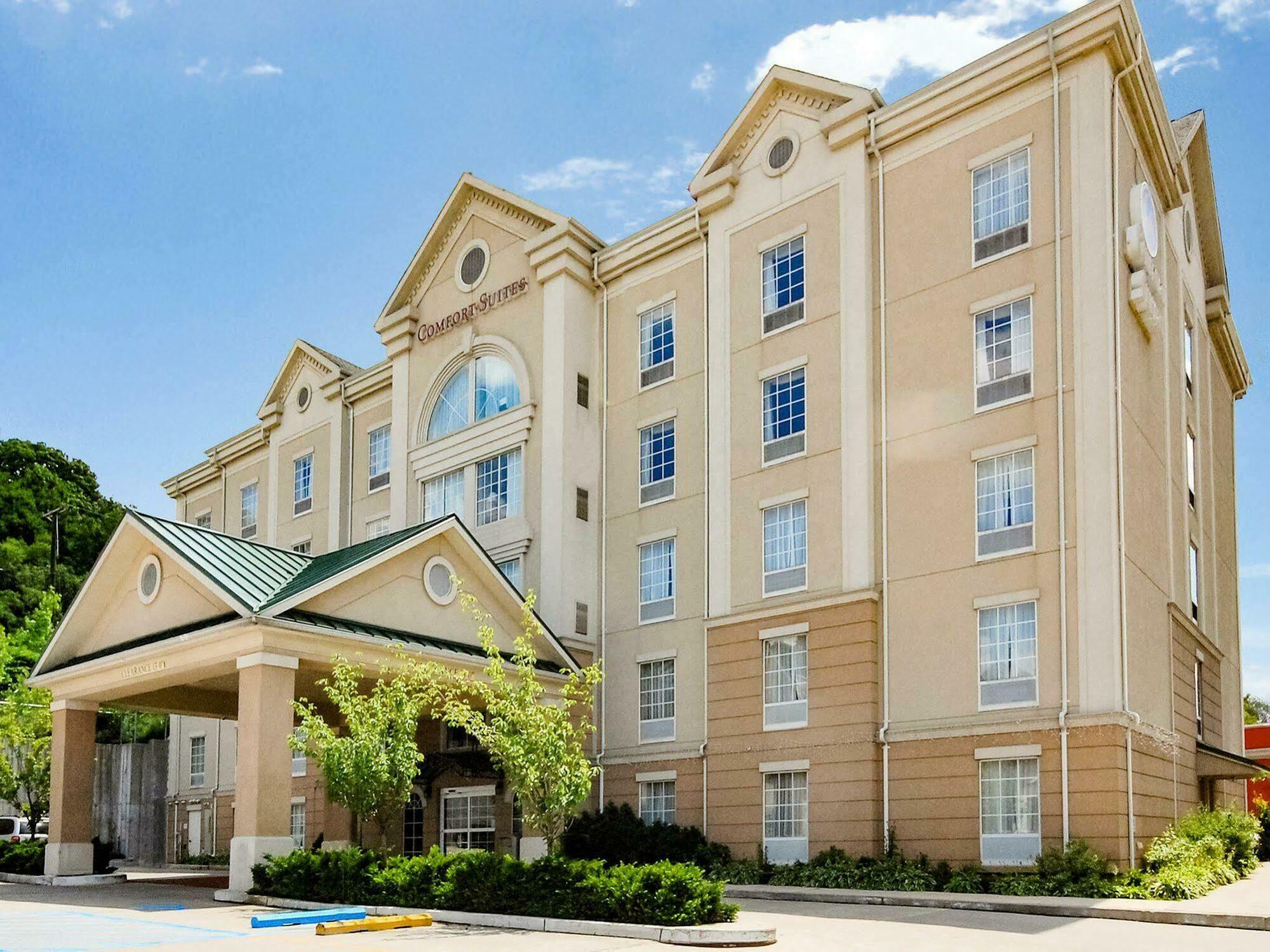 Quality Suites Nyc Gateway North Bergen Exteriör bild